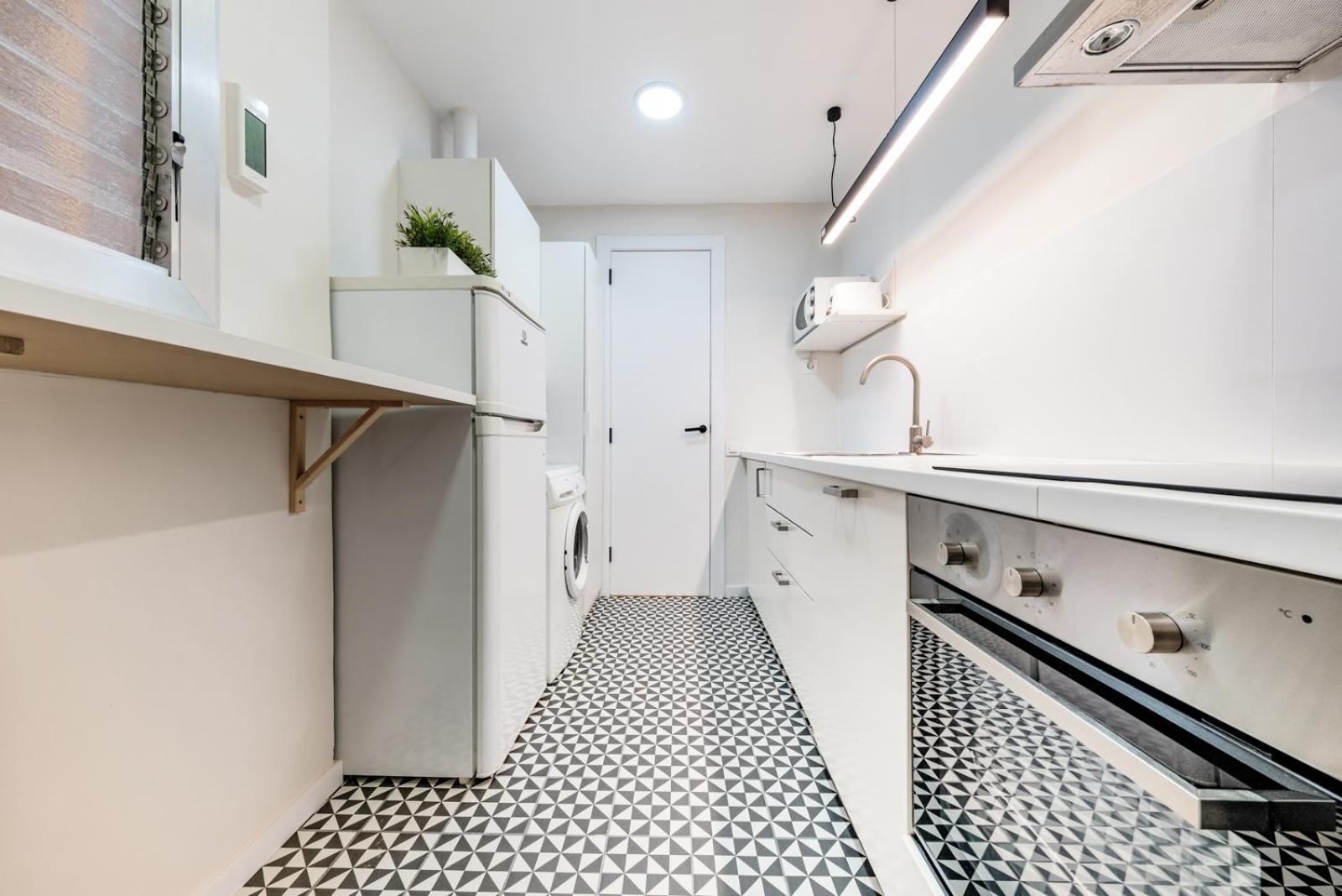 Ainb Sants Apartment