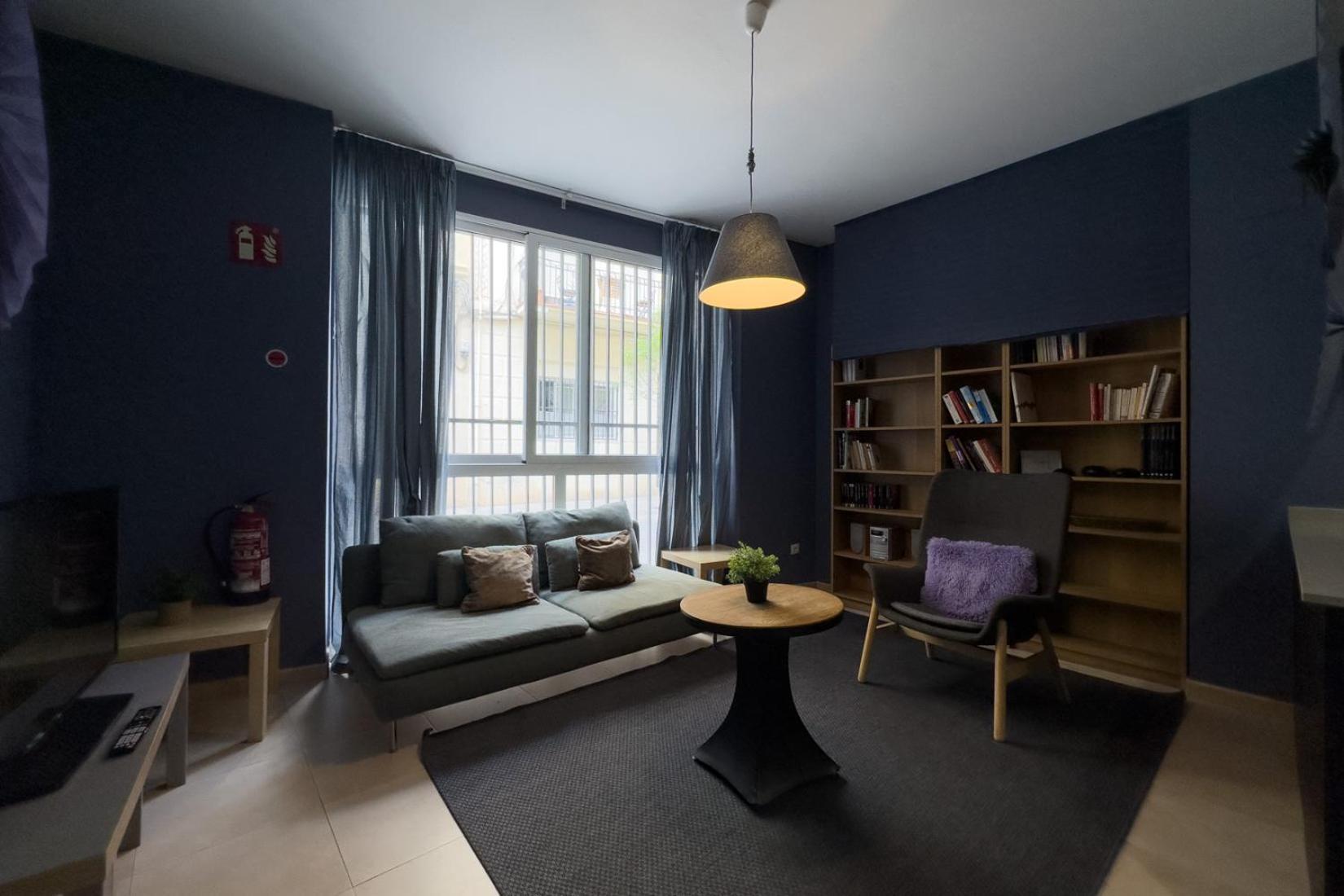 Ainb Sants * Barcelona